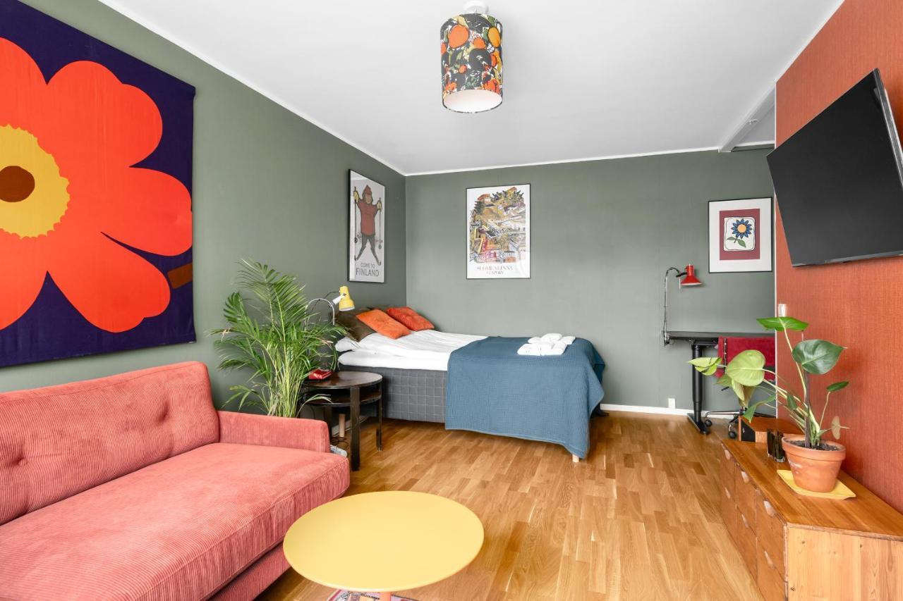 Ferienwohnung Wehost Spacious Traveller'S Hq Above Metro @Vilhonvuorenkuja 16 Helsinki Exterior foto