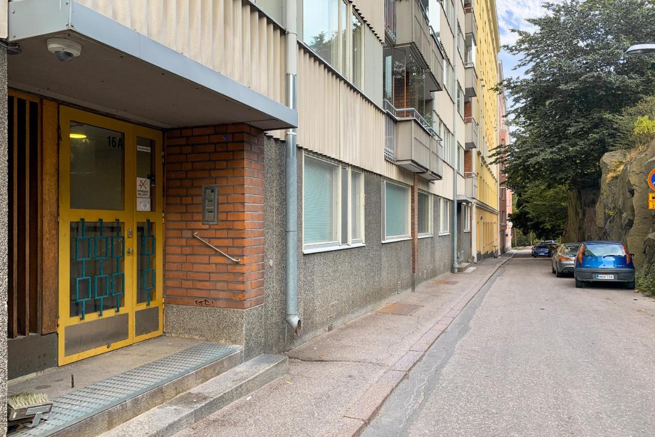 Ferienwohnung Wehost Spacious Traveller'S Hq Above Metro @Vilhonvuorenkuja 16 Helsinki Exterior foto
